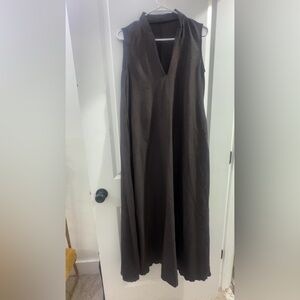 Elegant Brown Sleeveless Dress